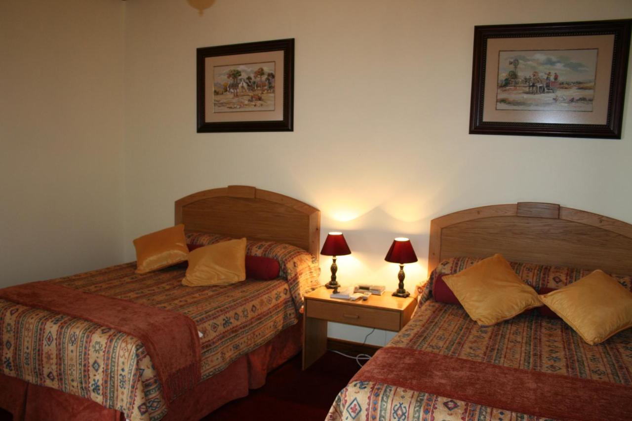 Laings Lodge Laingsburg Extérieur photo